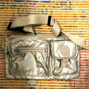 Super cute Kipling fanny pack